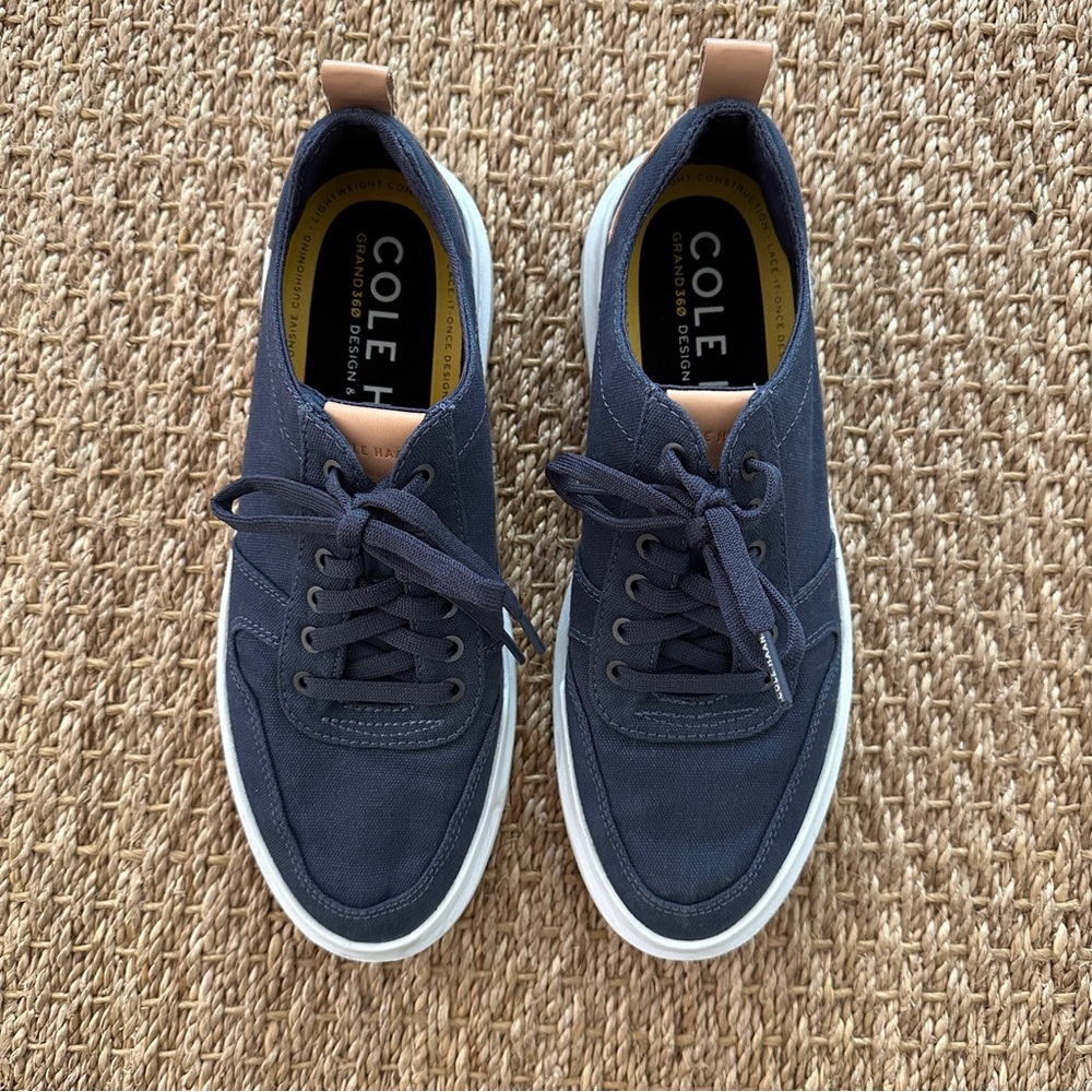 Cole Haan GrandPro Rally Canvas Sneaker. Men’s Size 7. Excellent condition.